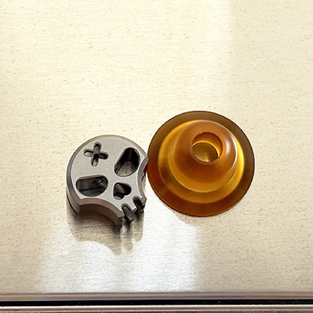 Punk Skull PEI/Titanium Alloy Beads DIY Pendant Paracord Bead Keychain Tool Accessories
