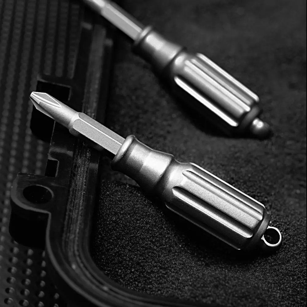 Small Screwdriver Titanium Alloy EDC Tool Keychain Outdoor Screwdrivers