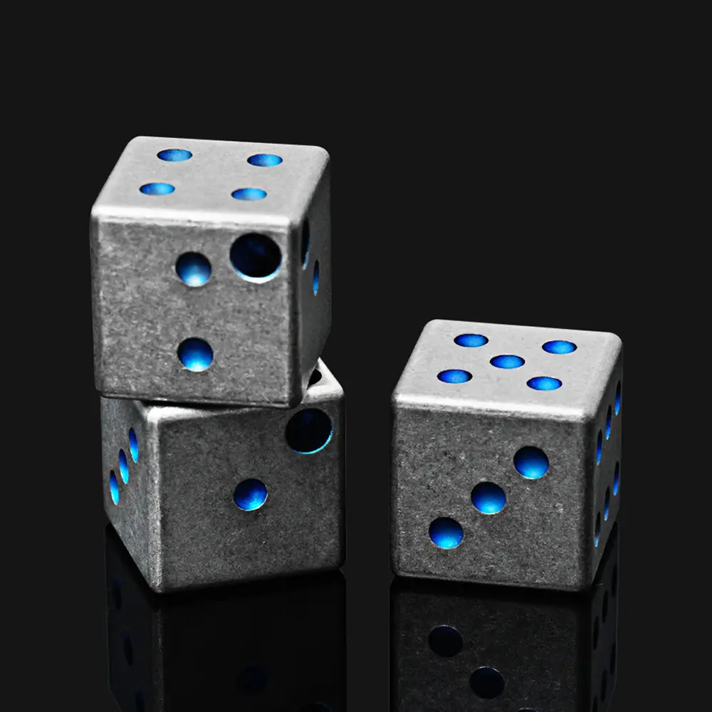 1pc Dice Shape Titanium Alloy Paracord Bead Pendant Outdoor Umbrella Rope Accessories