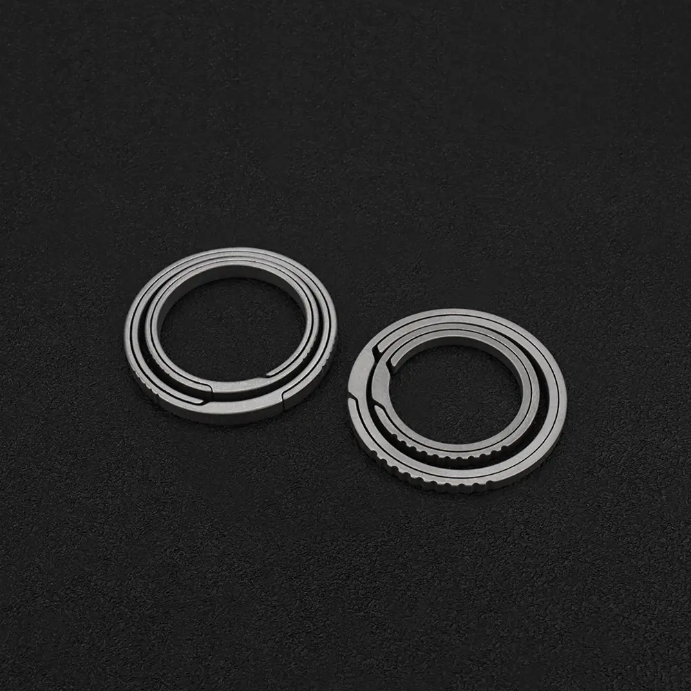 Ring Shape Titanium Alloy Keyring Outdoor Tool Keychain Accessories