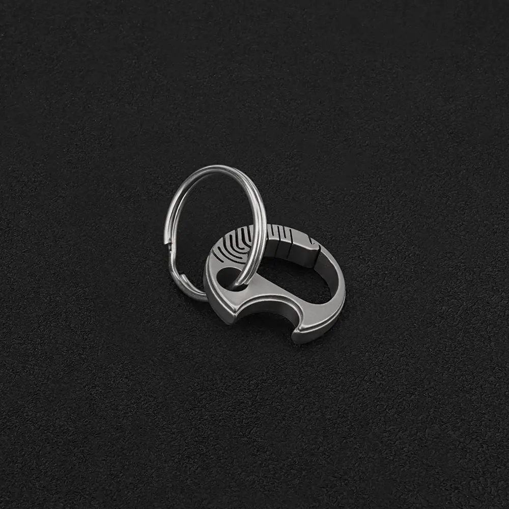 Small Fish Shape Buckle Multi-function Bottle Opener Titanium Alloy Keychain Accessories Outdoor Tool EDC