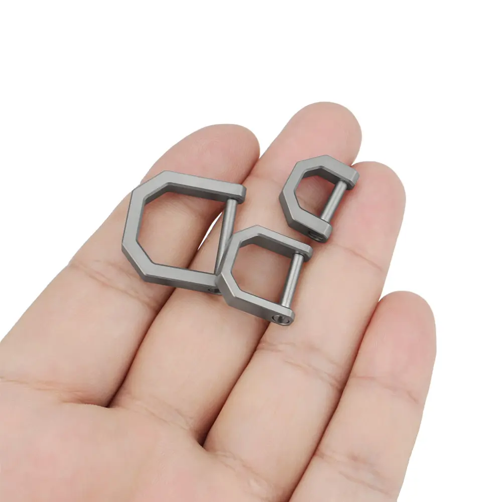 D Shape Titanium Alloy Buckle Multi-Tool Outdoor EDC Keychain Accessories