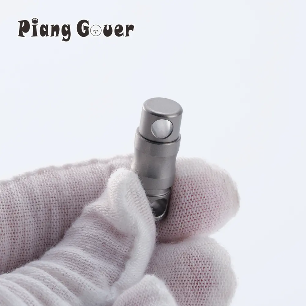 Titanium Alloy Keychian Car Key Connecting Rotary Buckle EDC Outdoor Tool