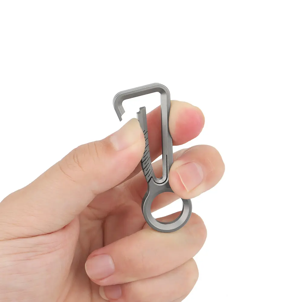 Titanium Alloy Keychain Light Weight Titanium Buckle Car Key Ring Outdoor EDC Tool Camping Accessories
