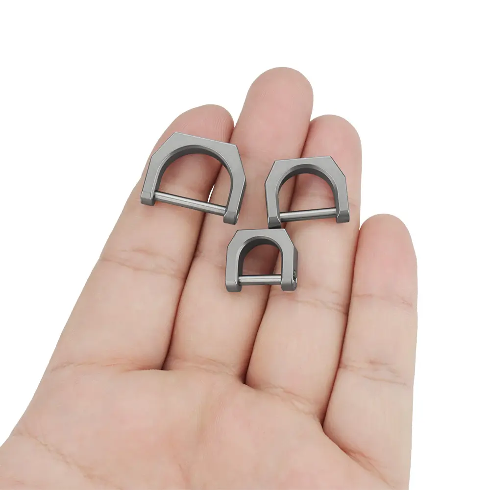 D Shape Titanium Alloy Buckle Outdoor EDC Tool Horseshoe Buckle Car keychain