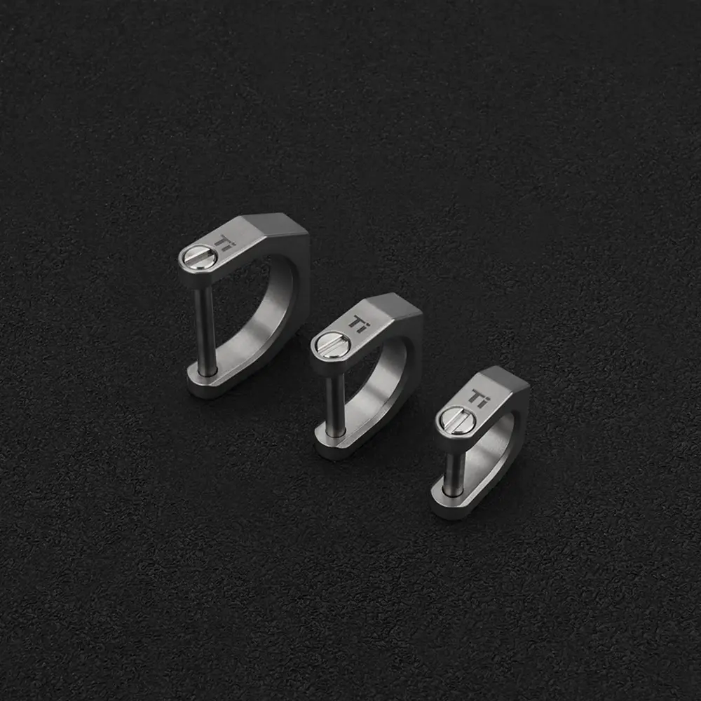 D Shape Titanium Alloy Buckle Outdoor EDC Tool Horseshoe Buckle Car keychain