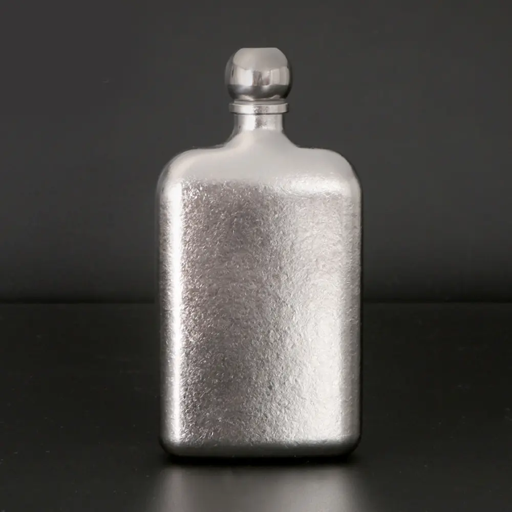 Titanium Alloy Portable Outdoor Wine Flask Whiskey Flask Titanium Flask 230ml Men Screw Cap Seal Drink Bottle