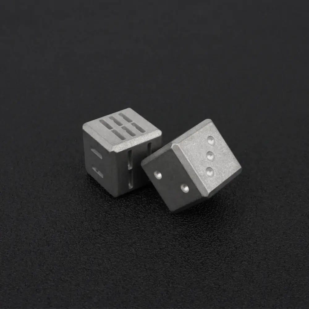 1pc TC4 Titanium Alloy Dice Outdoor EDC Small Toy Ice Water Groove Titanium Dice