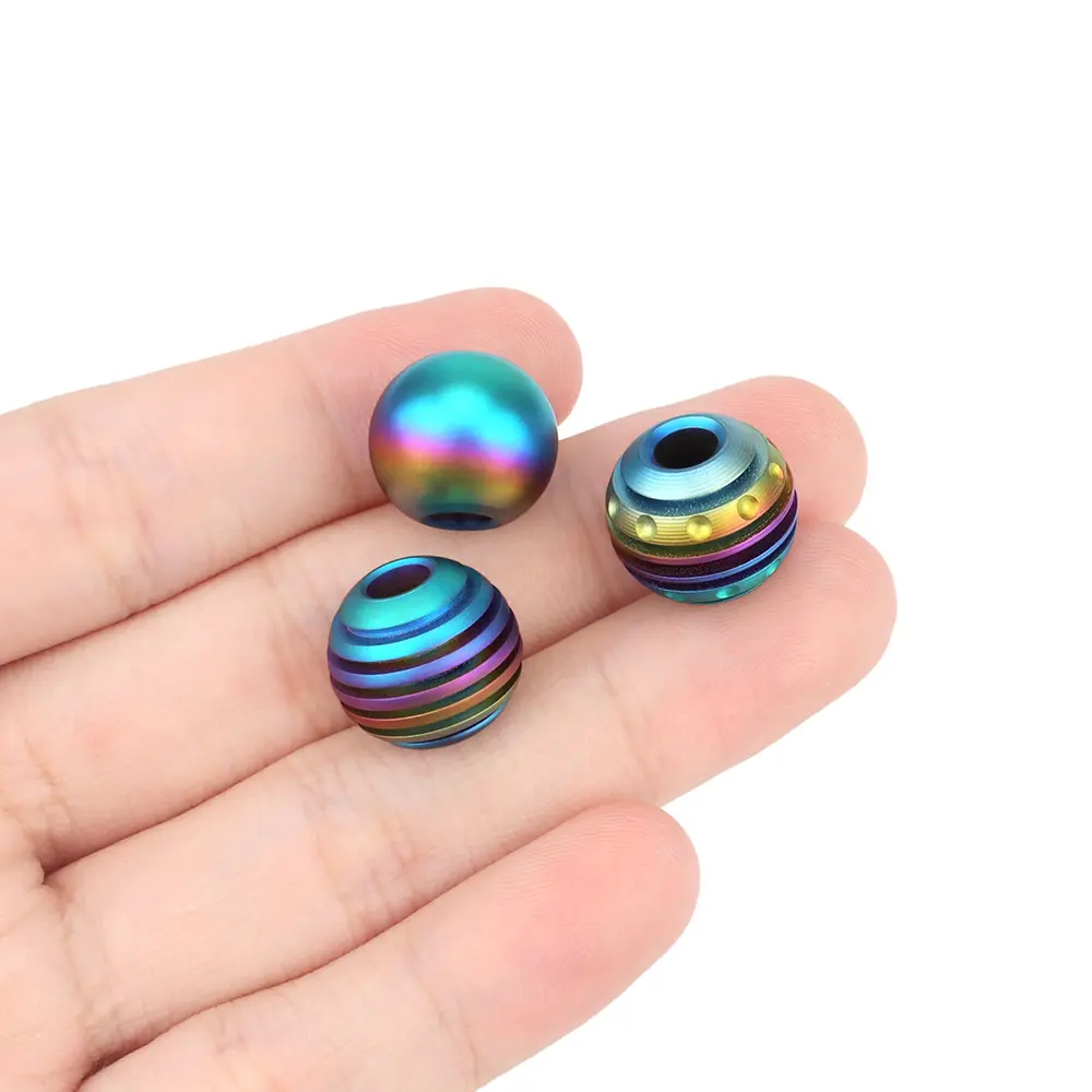 Colorful Titanium Knife Beads Ball Shape Umbrella Rope Pendant Paracord Bead Car Keychain Accessories