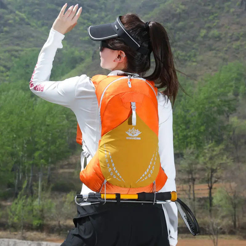Cycling Hydration Vest Running Backpack Lightweight Riding Vest Pack Backpack Running Camping Bag Mountaineering Equipment