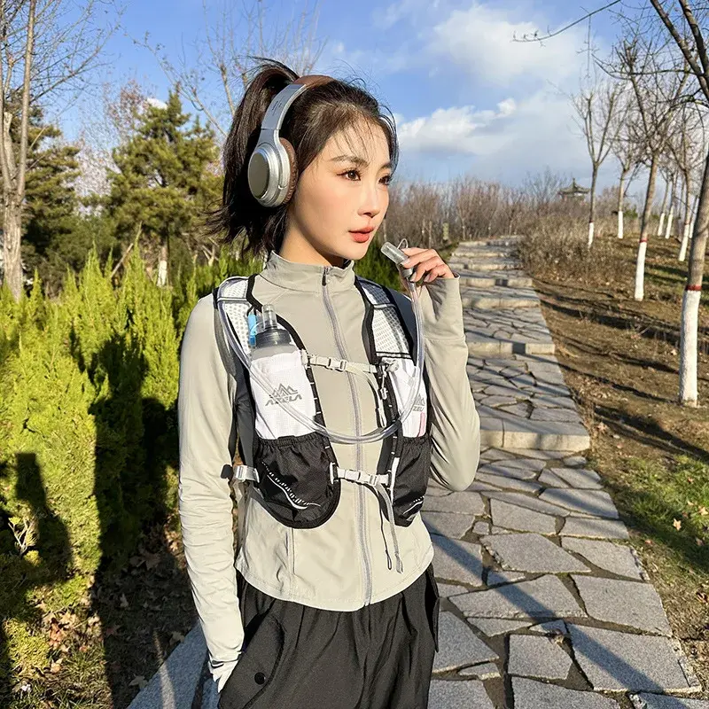 Breathable Hydration Vest Trail Running Backpacks Lightweight Cycling Run Jogging Marathon Backpack Riding Bike Climbing Bag
