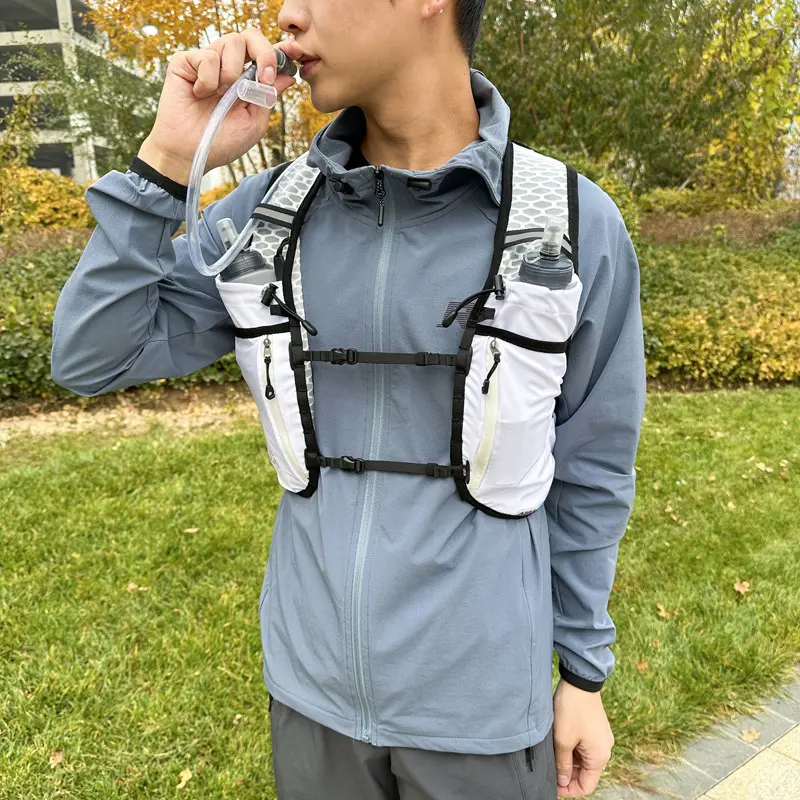 Outdoor Trail Running Backpack Ultralight Women Men Running Race Hydration Vest Marathon Bicycle Bag for Marathon Cycling Hiking