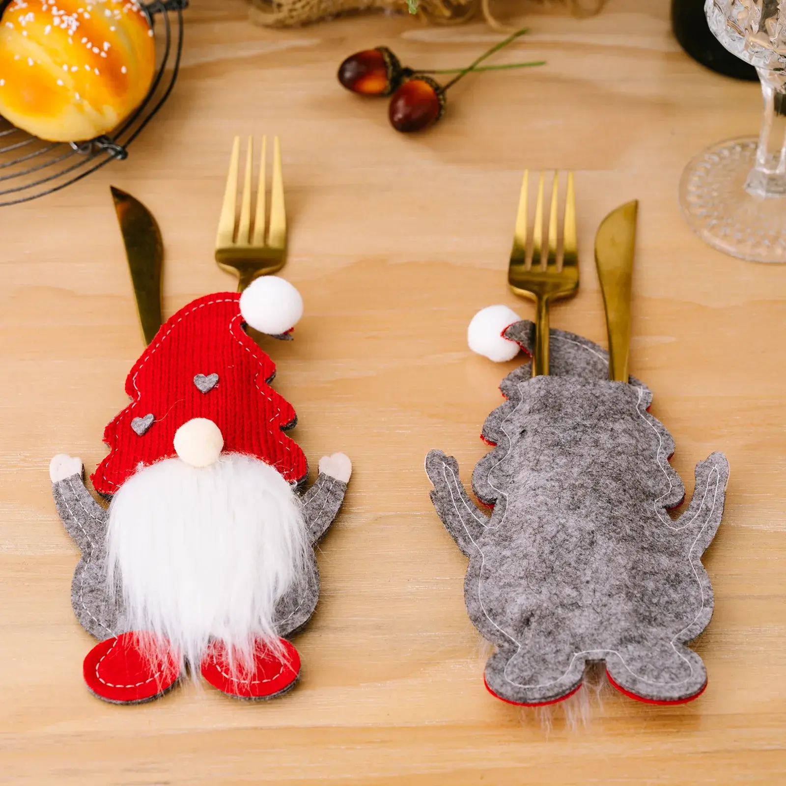 3Pcs Christmas Knife and Fork Storage Bag Christmas Tableware Set New Year Festive Table Santa Claus Cutlery Decoration Bag