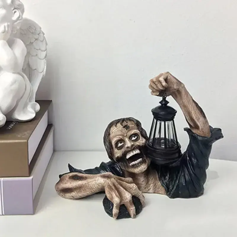 Horror Zombie Carrying Lamp Ornament Garden Crafts Decor Resin Statue Model Doll LED Lantern Light Garden Halloween Decoration
