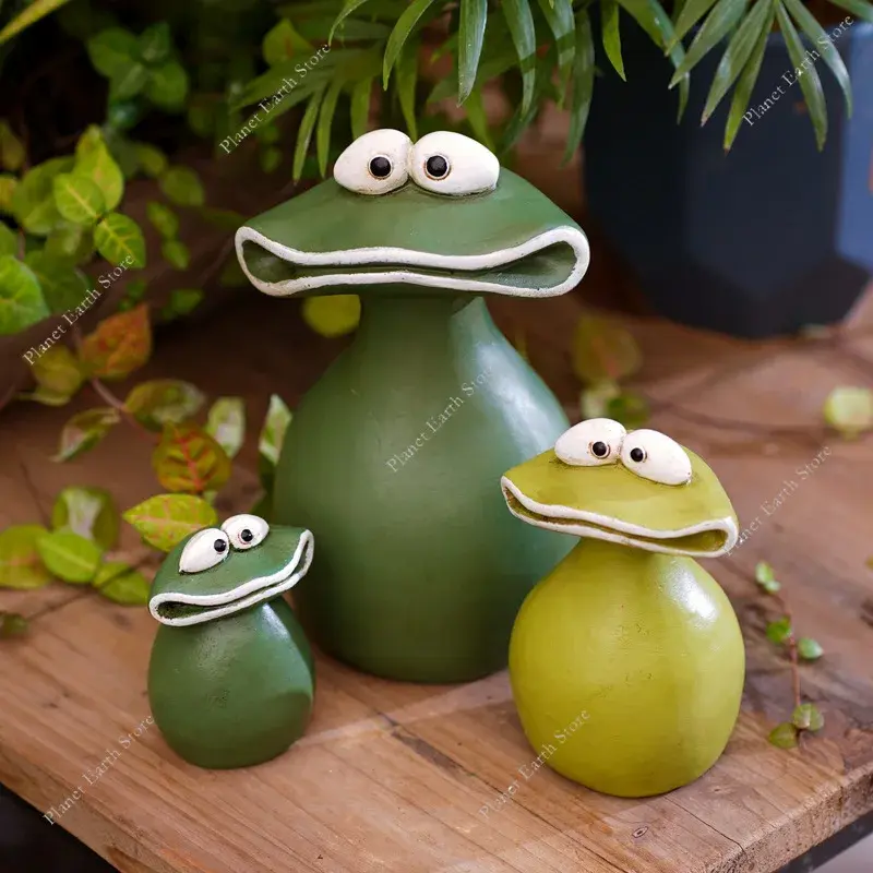 Big Mouth Frog Figurines Garden Decoration Outdoor Frog Decorations Cute Yard Frog Family Statues for Decorating Patio Lawn