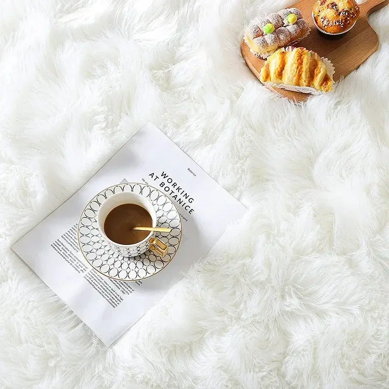 Super Soft Plush Oval Rug Mat Fluffy White Carpets for Living Room Home Decor Bedroom Kid Room Decoration Salon Thick Pile Rug
