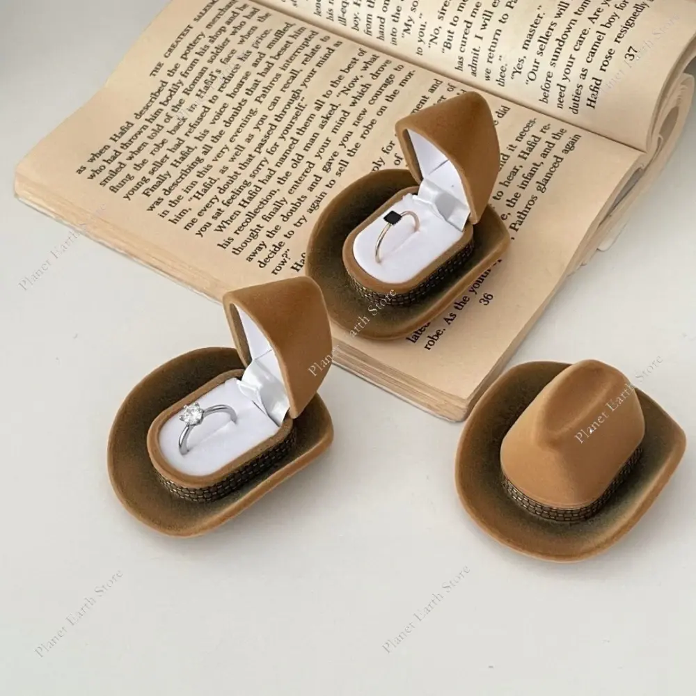 1Pc Creative Cowboy Hat Shape Rings Box Round Ladylike Hat Jewelry Display Storage Case Packaging Surprise Proposal Gift Box New