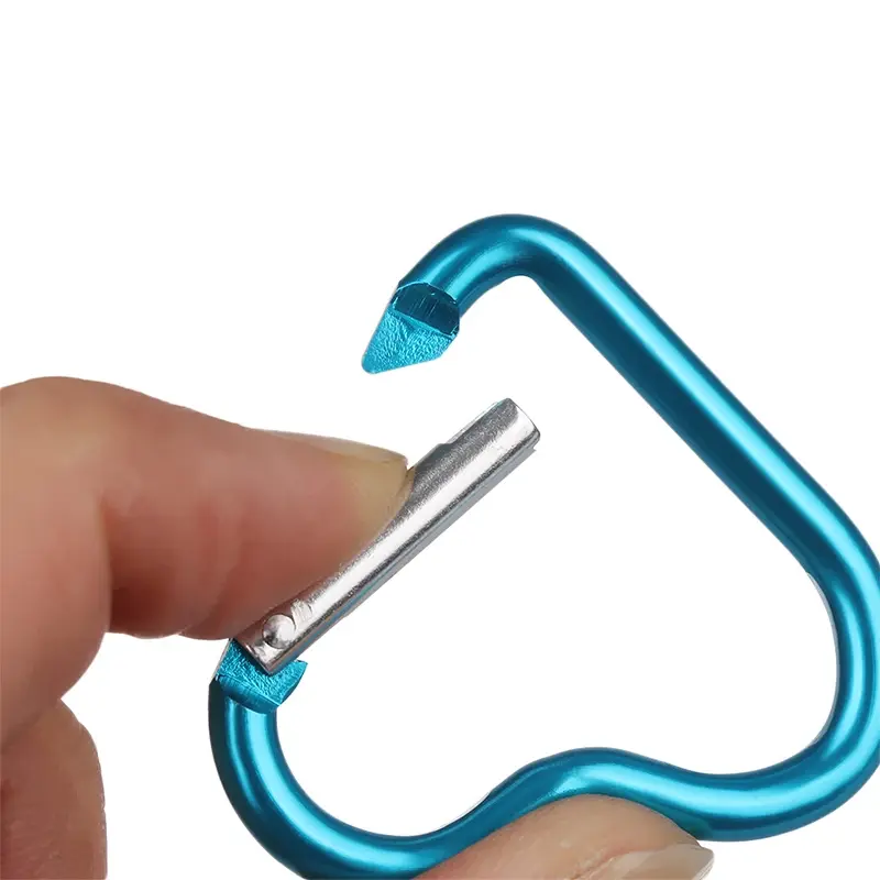 1PCS Heart-shaped Aluminum Carabiner Key Chain Clip Mini Snap Ring Key Chain Outdoor Water Bottle Hanging Buckle Hook Keyring