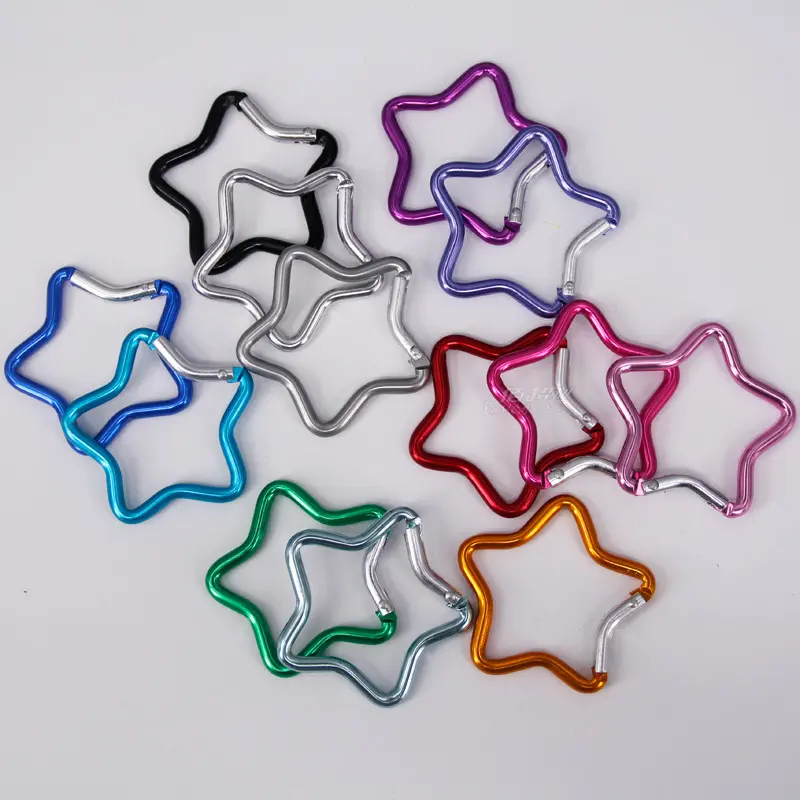 Outdoor Star Shaped Spring Locking Carabiner Clip Keychains for Backpack Camping Hiking Traveling Multicolour pcs