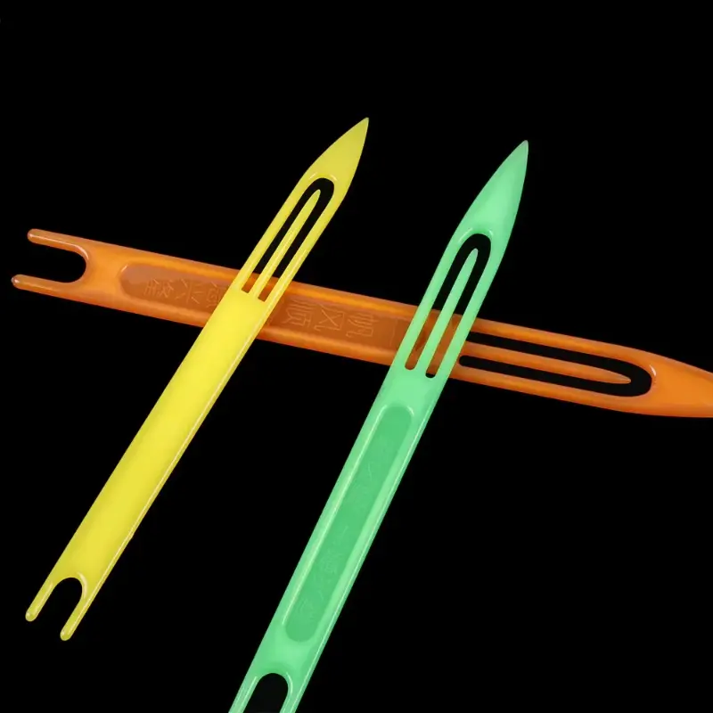 Random Color Rustproof Plastic Weaving Fishing Netting Needle Mending Repair Net Line Shuttles Equipment Accessories