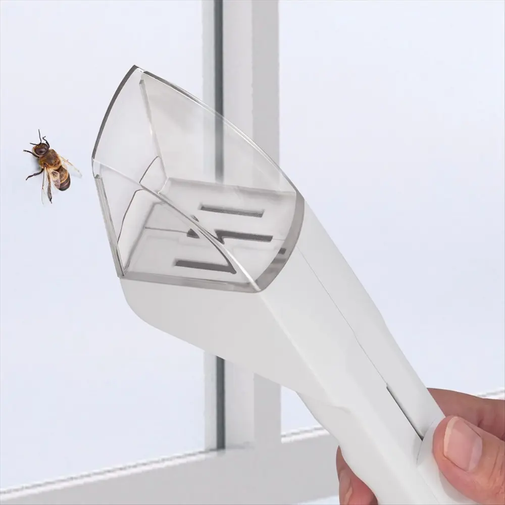 Portable Insect Catcher Transparent Handheld Push Insect Observer Contactless Insect Catcher for Indoor Outdoor Childrens Toys