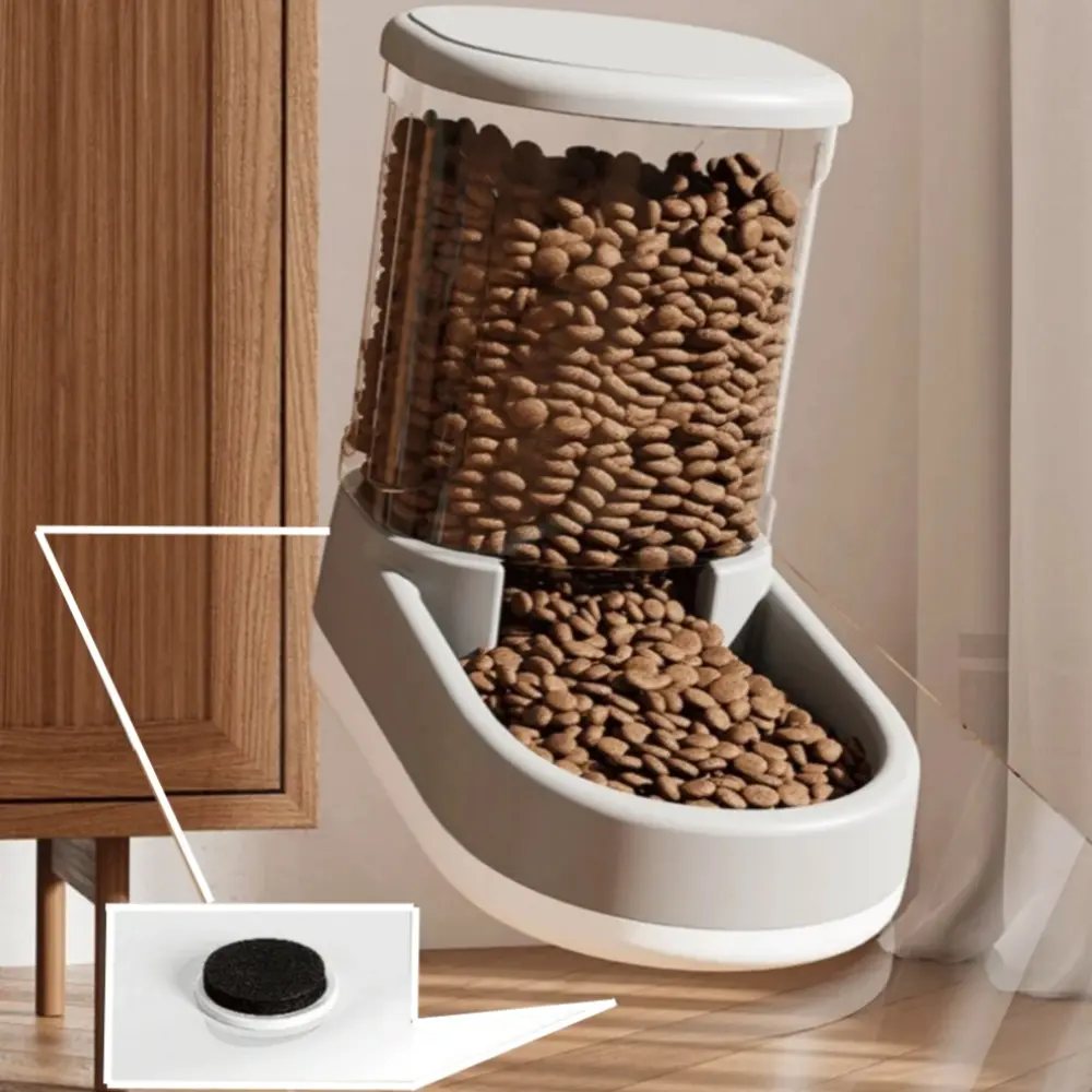 Shoes-shaped Pet Water Dispenser Cat Drinking Water Gravity Food Feeder Puppy Feeding Flowing Water Machine Pet Accessories