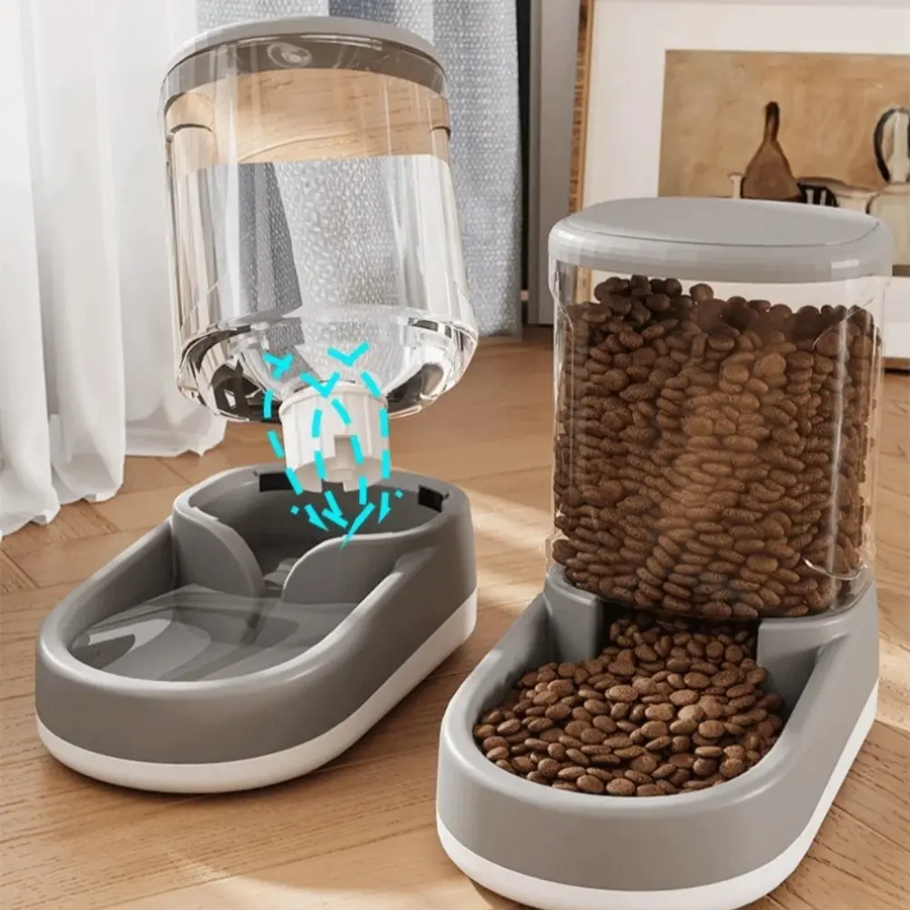 Shoes-shaped Pet Water Dispenser Cat Drinking Water Gravity Food Feeder Puppy Feeding Flowing Water Machine Pet Accessories