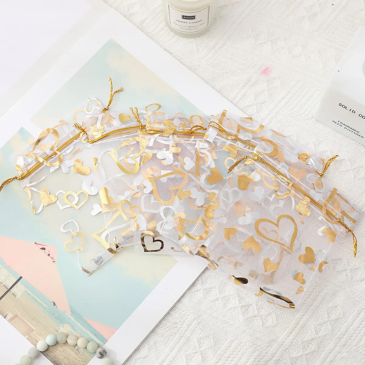 ​20/50pcs/lot Drawstring Organza Gift Bag Hot Gold Color heart Print Pouches Wedding Christmas Party Candy Jewelry Packing