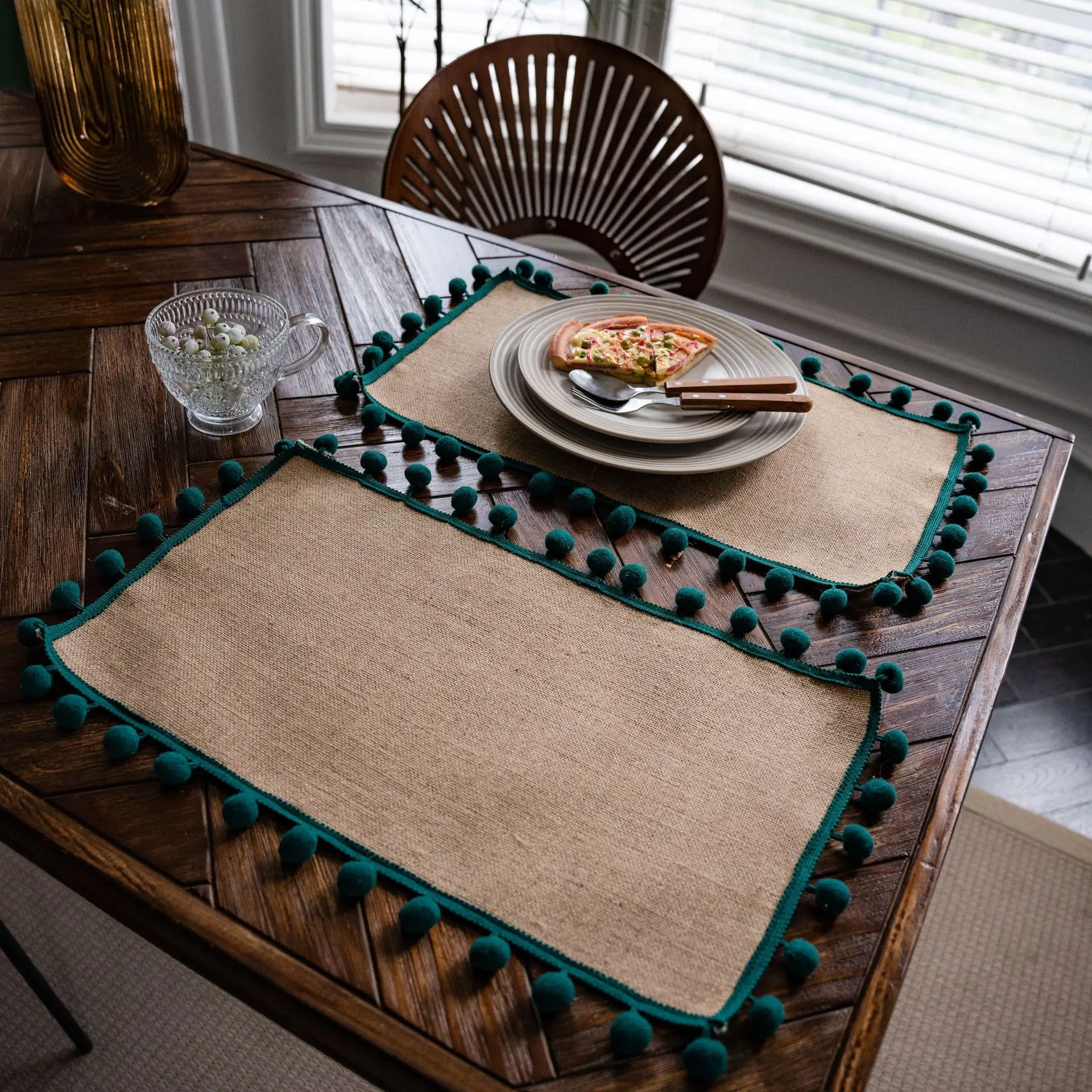 Table Runners Natural Burlap Cotton Boho Table Runner with Tassels for Restaurant Rustic Home Dining Wedding Party Table Decor