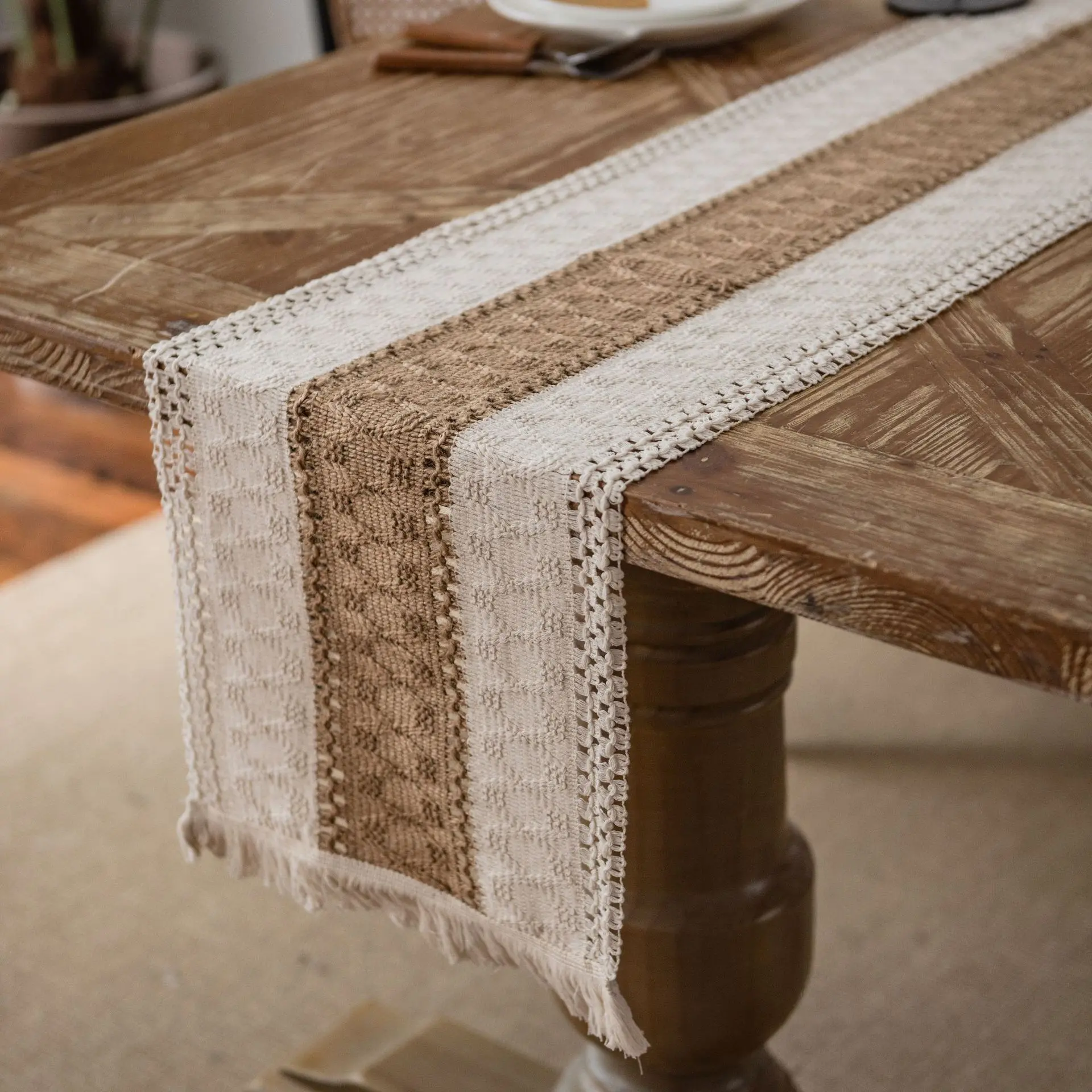 Linen Cotton Stitching Table Runner Dinning Table Decoration Two-color Woven Tassel Natural Material Wedding Decor Table Runners