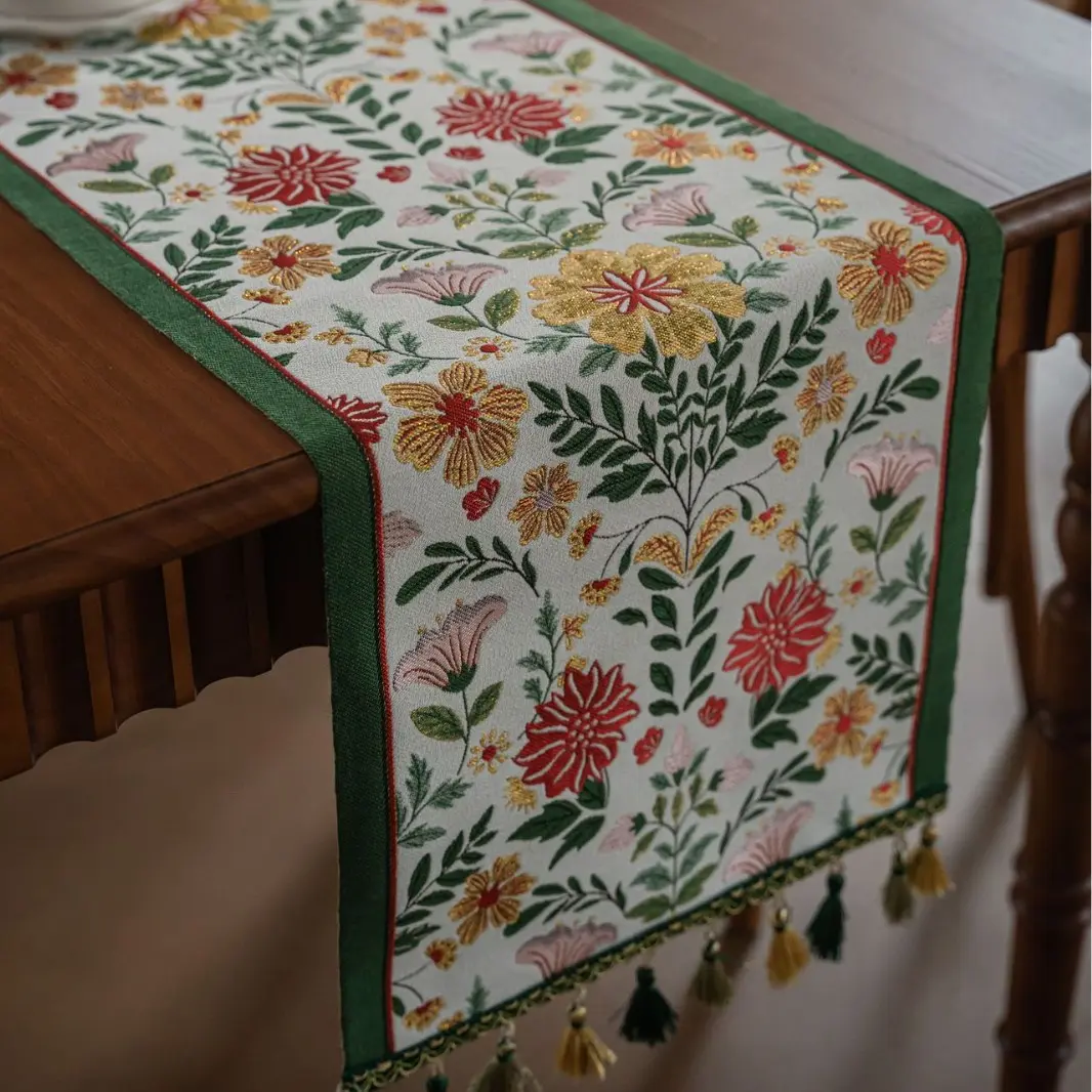 Table Runner with Tassel Coffee Table TV Cabinet Decor Jacquard Cartoon Anime Long Dining Table Runners Holiday Party Decoration