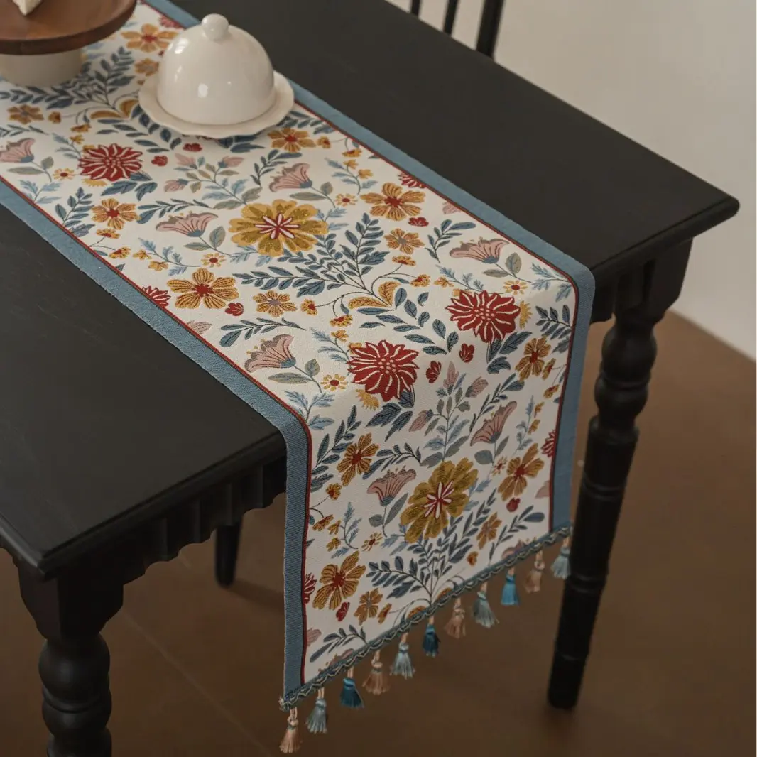 Table Runner with Tassel Coffee Table TV Cabinet Decor Jacquard Cartoon Anime Long Dining Table Runners Holiday Party Decoration