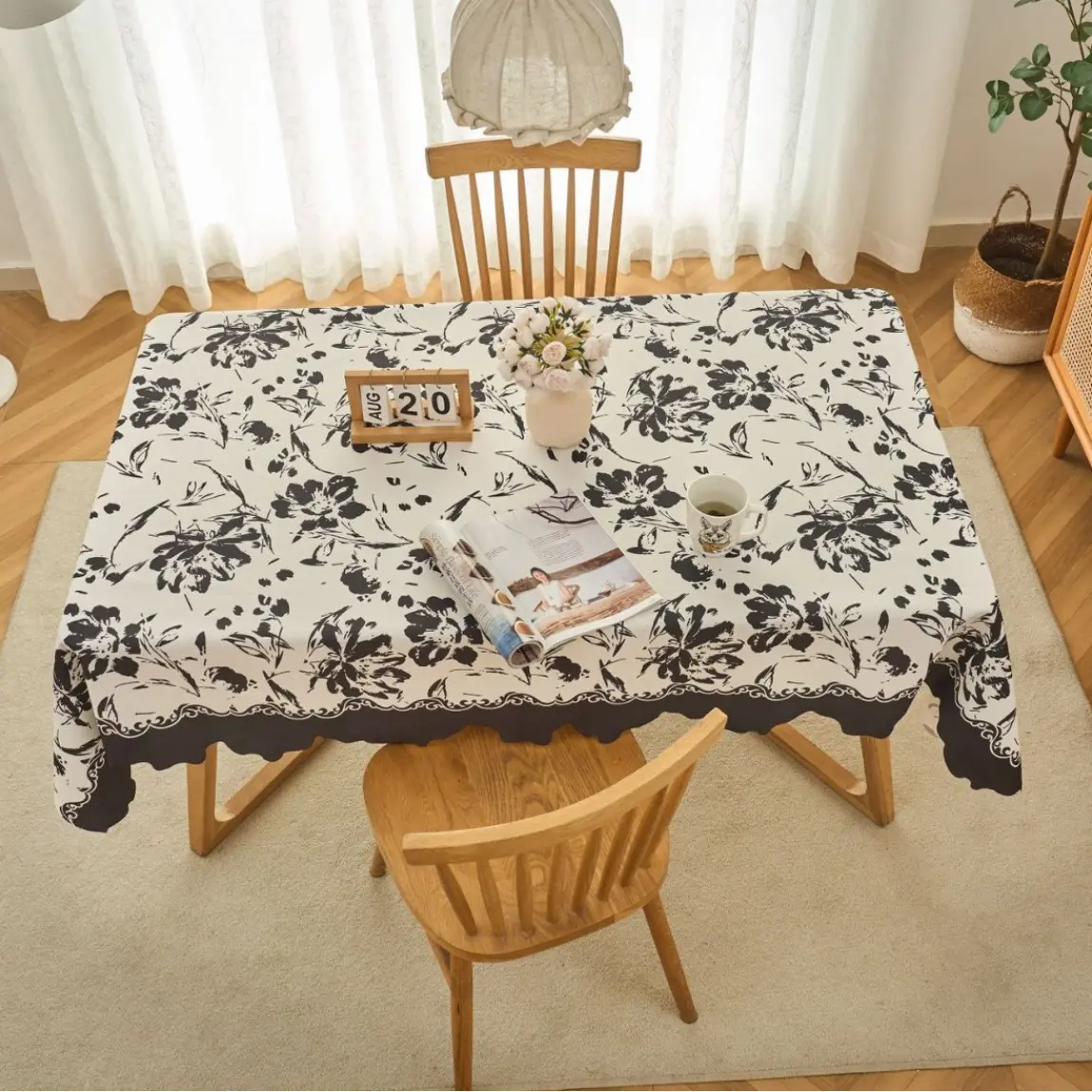 Rectangular Waterproof Oil Resistant Dining Tablecloth French Cream Style Polyester Irregular Lace Kitchen Table Cloth Cover