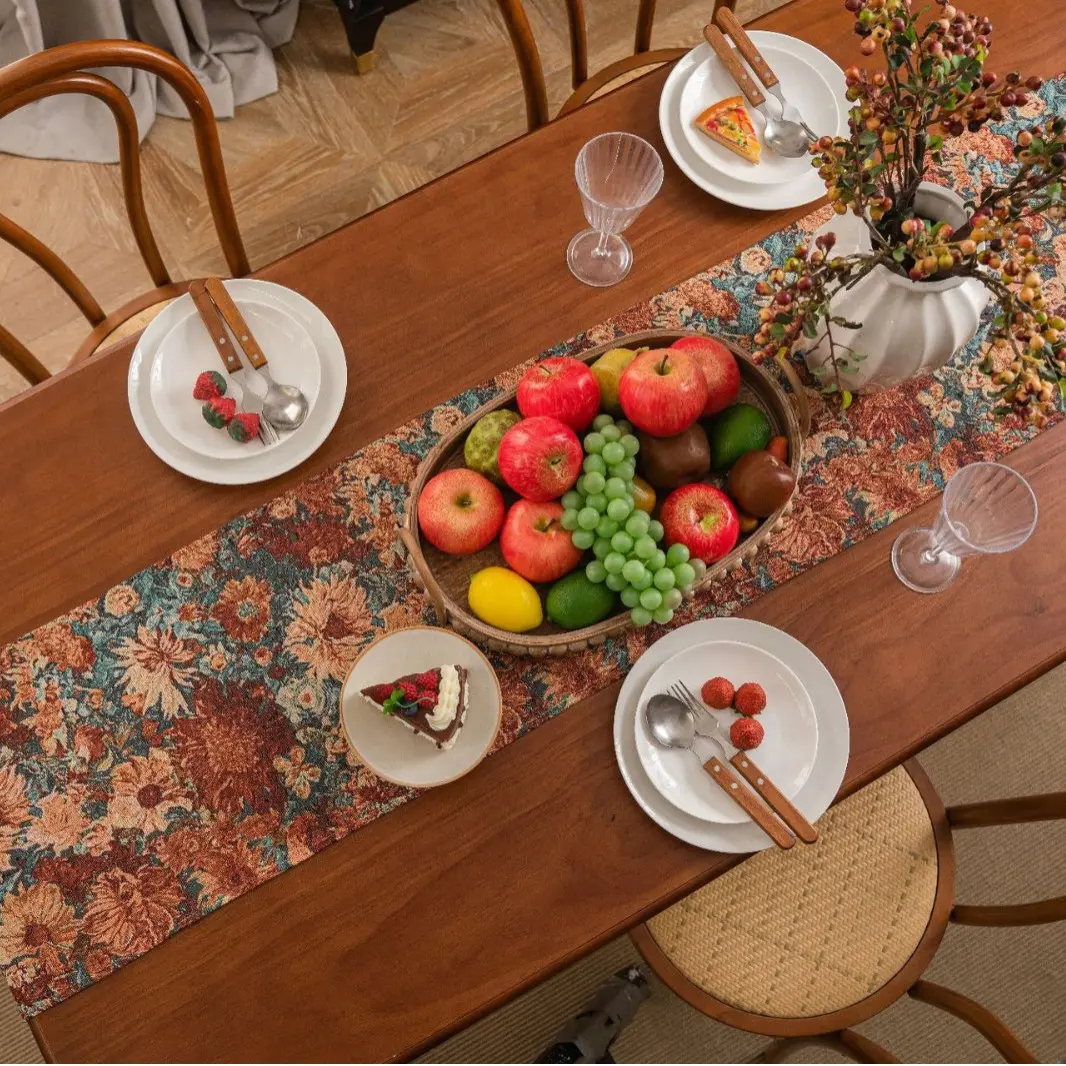 Retro Nostalgia Oil Painting Jacquard Table Runner with Tassel for Dinning Table Home Decor Luxury Monet Sunflower Table Runner