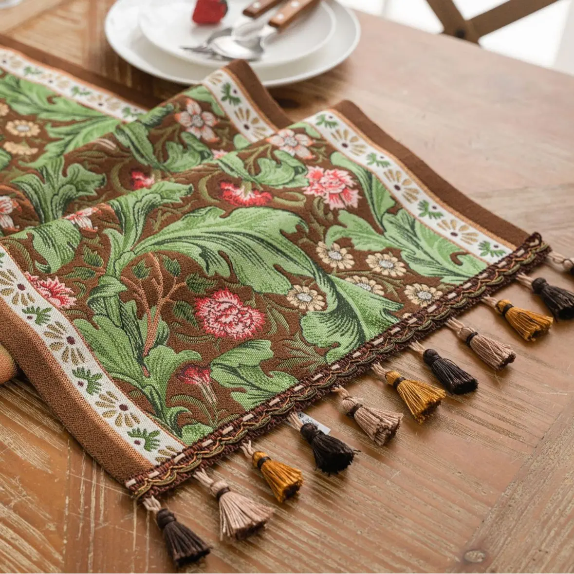 Plant Flower Table Runner with Tassels Jacquard Living Room Cabinet Cover Kitchen Dining Table Runner Party Decoration