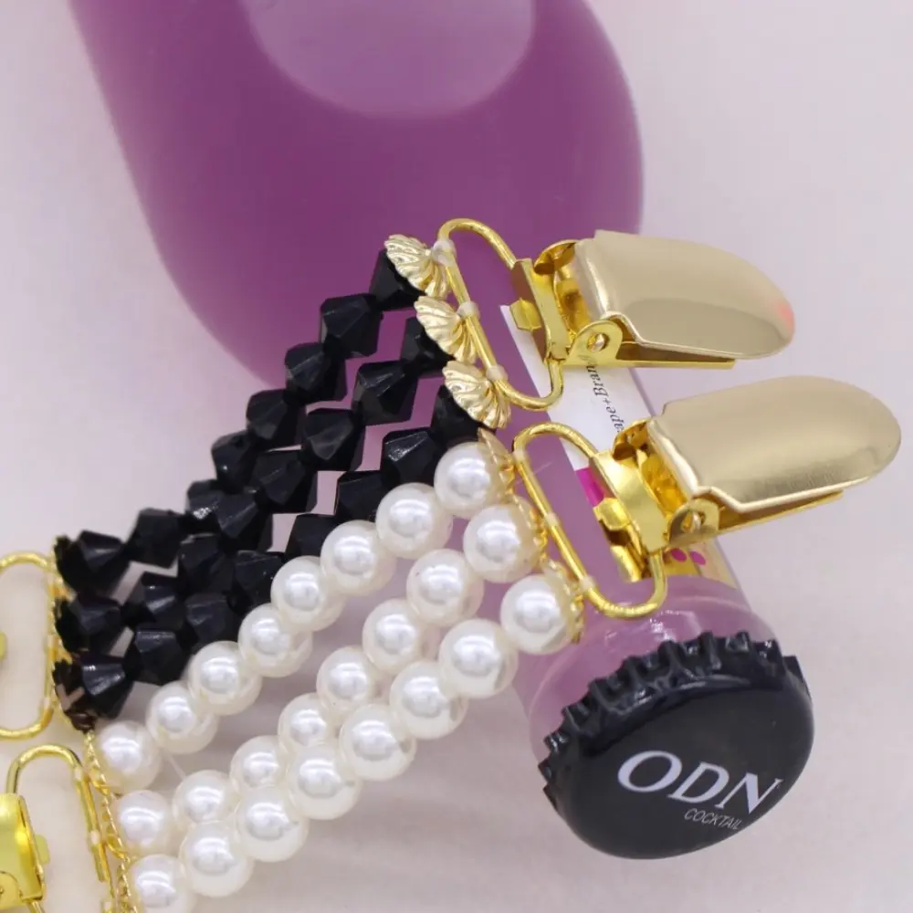 1 Pcs Sweater Shawl Clip Retro Cardigan Collar Dress Shirt Clip Waist Back Cinch Rhinestone Pearl Brooch for Women Girl Clothing