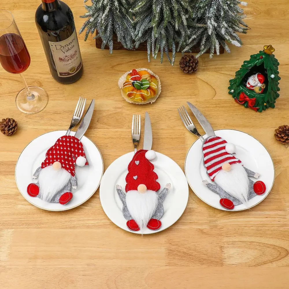 Christmas Cutlery Holder Faceless Old Man Fork Knife Cutlery Bags Xmas Tableware Covers for Christmas Home Kitchen Decorations