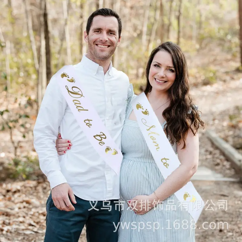 Mommy to Be and Daddy To Be Glitter Satin Sash Gifts for New Dad Mom Gender Reveal Baby Shower Party Favor Decorations Supplies