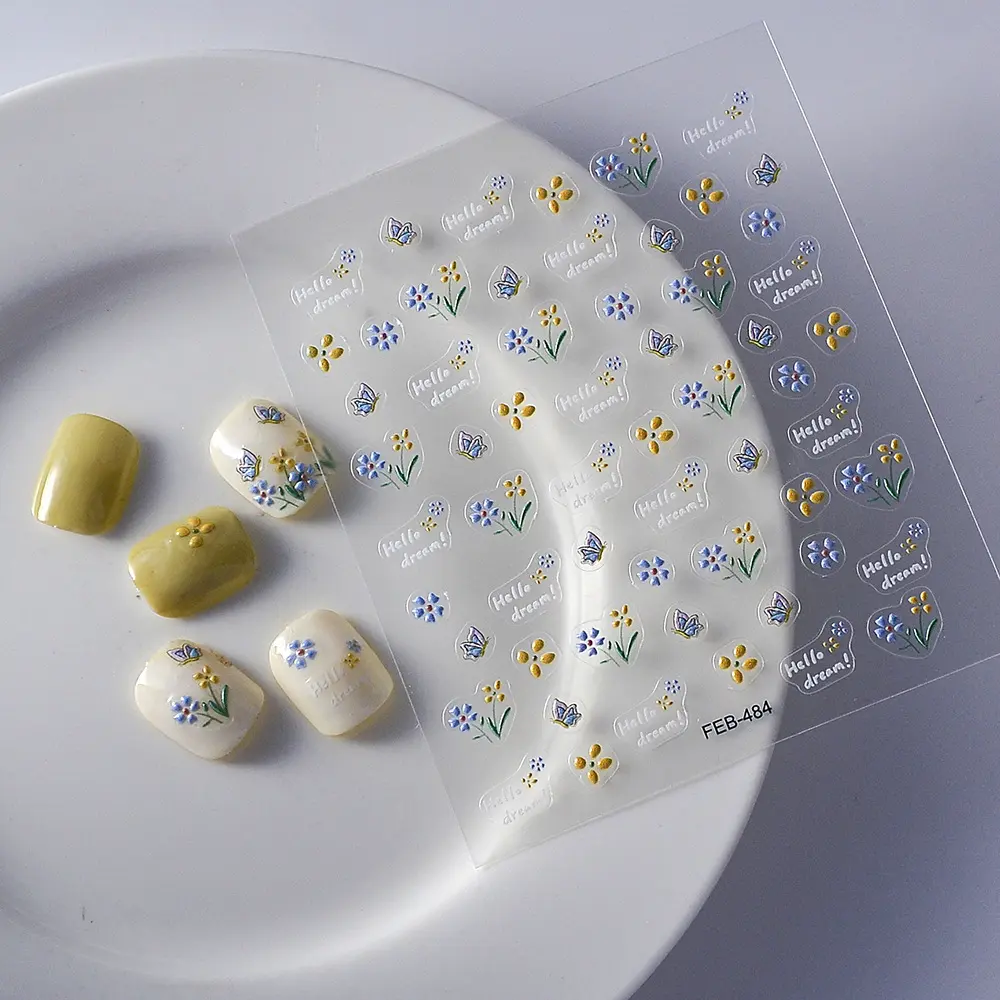 5D Embossed Flower Nail Stickers White Small Daisy Flower Nail Stickers Self-Adhesive Decal for Nail Art Accessories Decoration