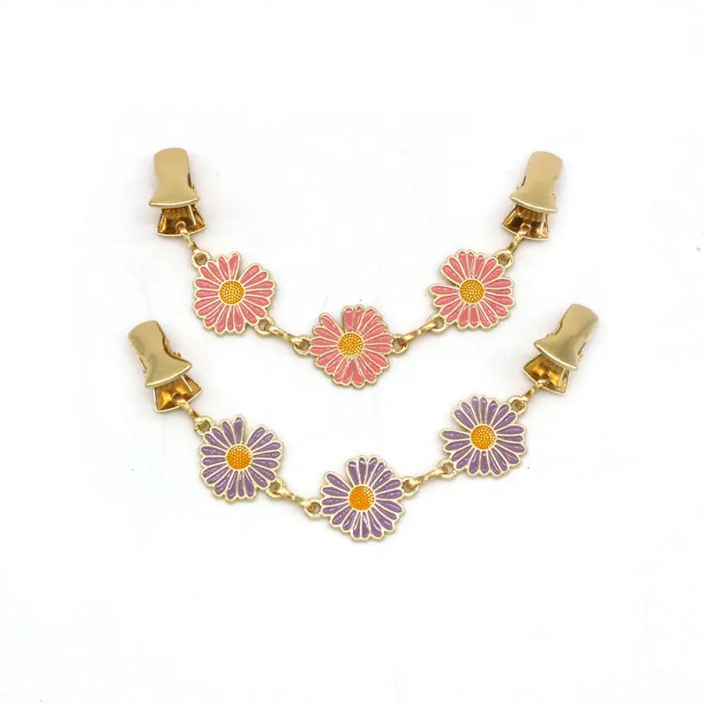 Daisy Flower Cardigan Clips Waist Clip Shirt Dress Sweater Shawl Jacket Brooch Pins Buckle Clip Holder for Women Girls Clothing