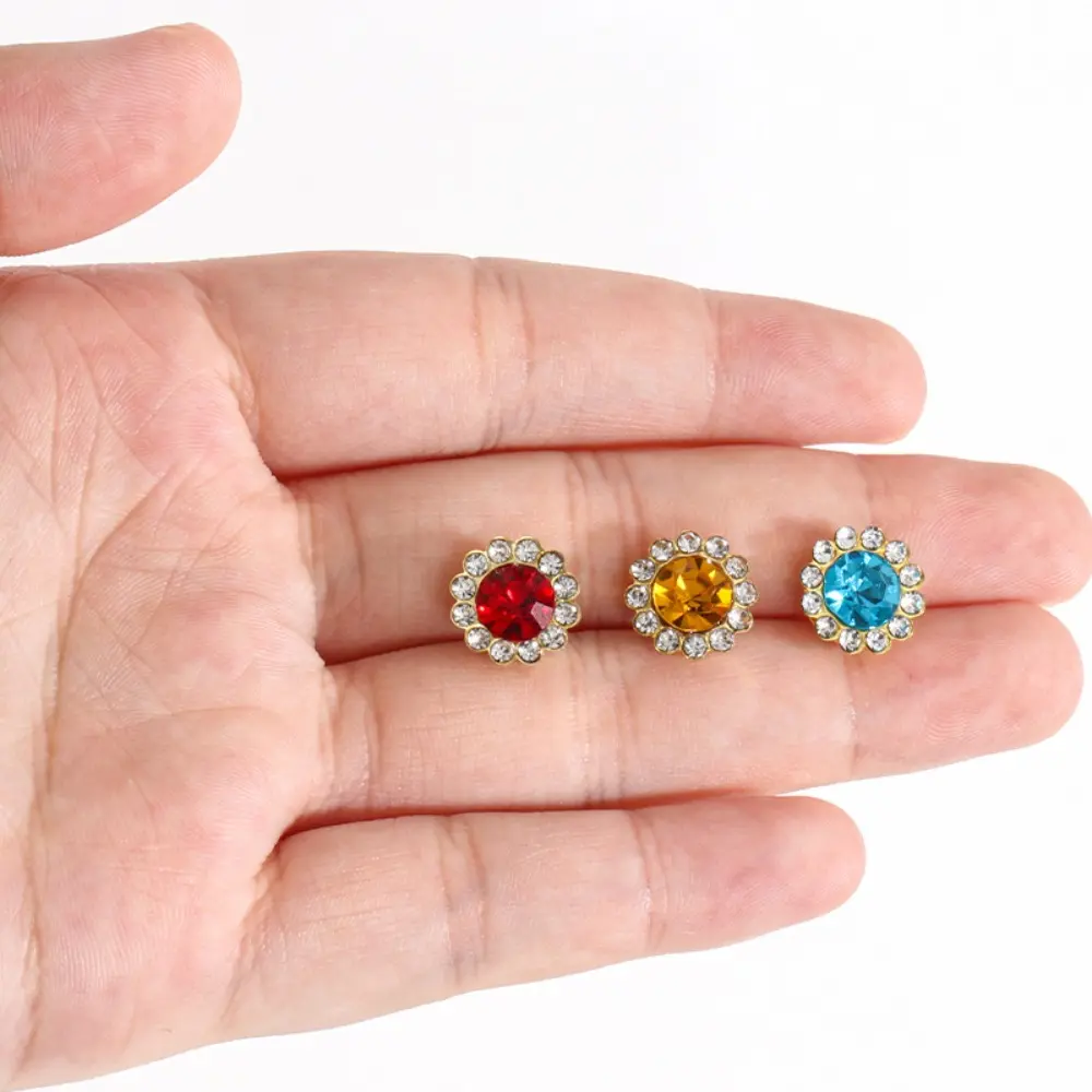 100pcs/Set Hand Sew on Rhinestones 12mm Flower Crystals Glass Flatback Claw Rhinestones for DIY Dress Clothes Shoes Hats Bags
