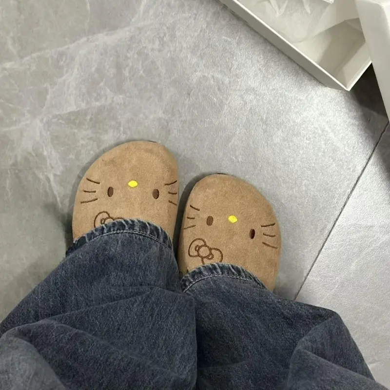 Sanrio Hello Kitty Cute Anime Slippers Summer Female Thick Sole Flat Shoes Sweet Cartoon Outdoor Anti Slip Slippers Girl Gift