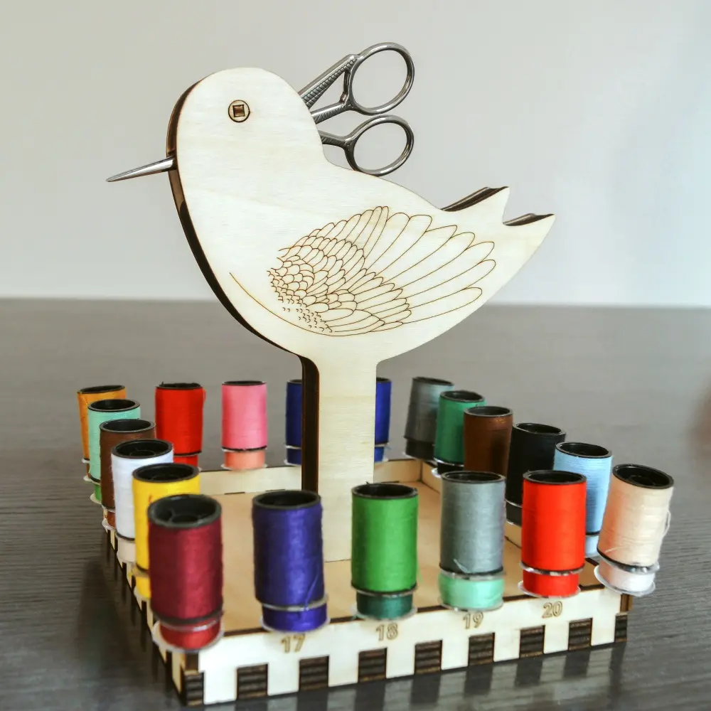 Wooden Yarn Holder Spinning Knitting Tools Storage Rack Wool Ball Maker Sewing Thread Spool Wool Ball Winder Stand Tool