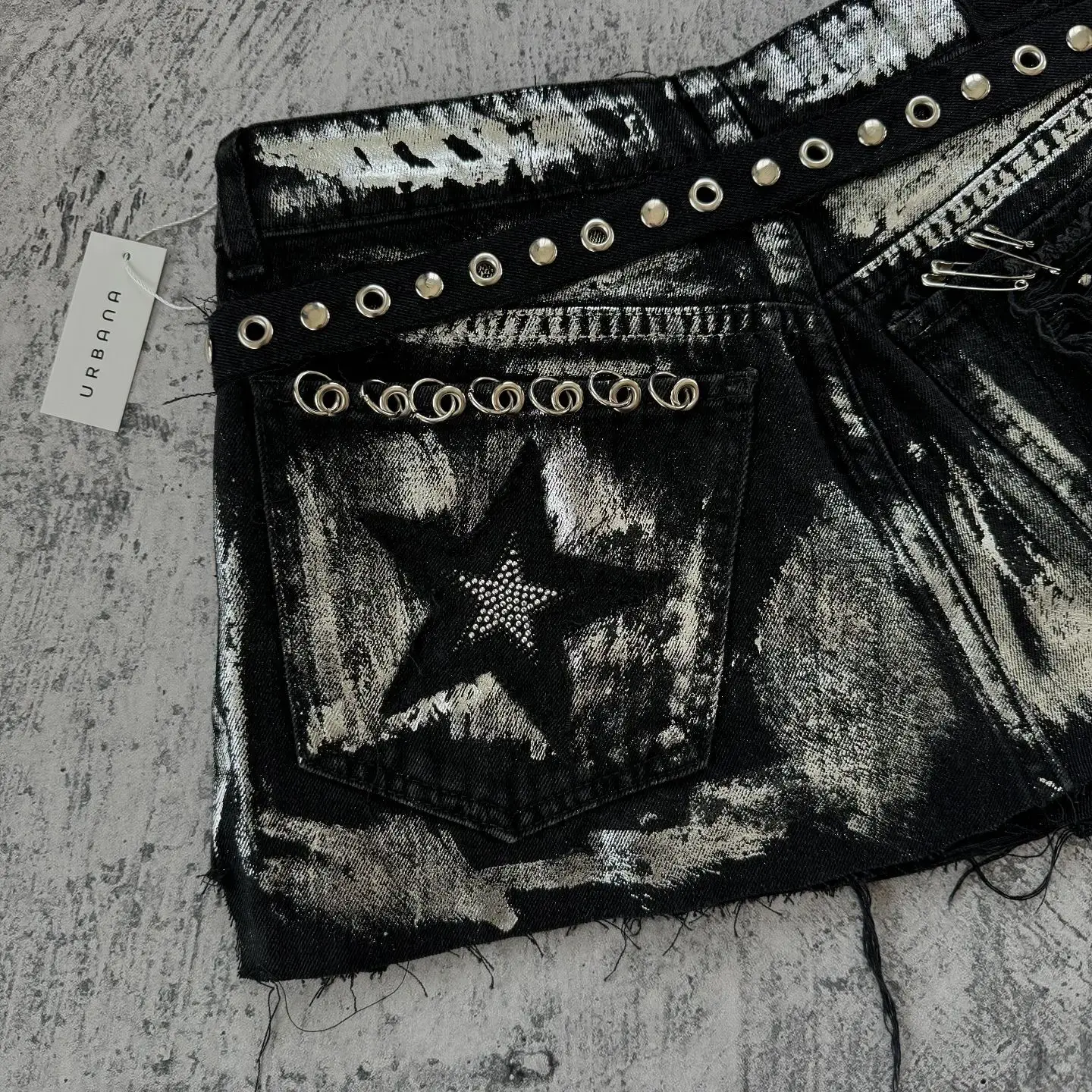 Shorts Women Y2K Skirt Harajuku Gothic Hip Hop Retro Washed Rhinestone Sequin Baggy Denim Short High Waist Slim Mini Short Skirt