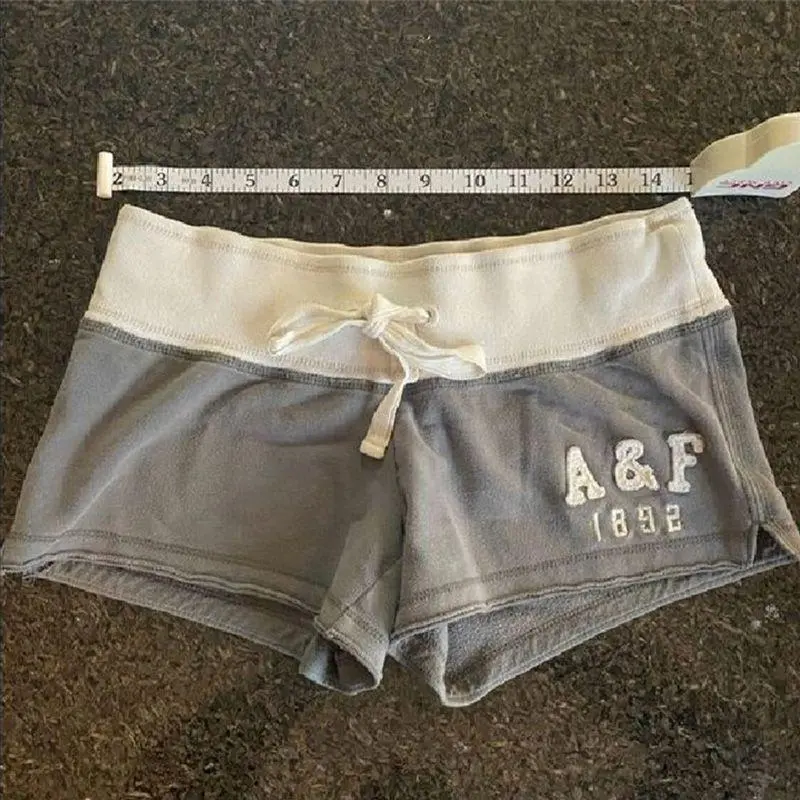 324