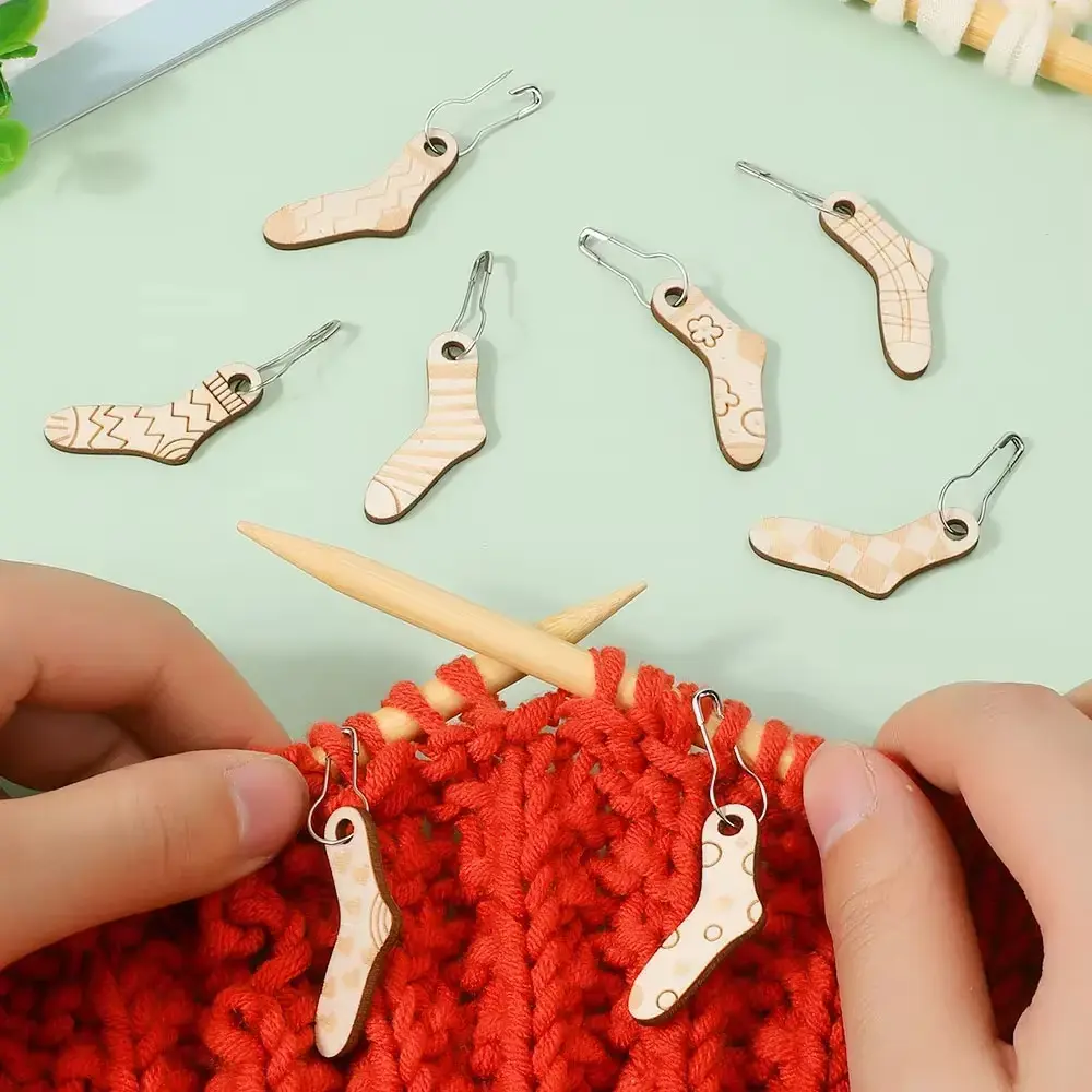 6/8pcs Wood Knitting Stitch Markers Sock Sweater Crochet Craft Locking Stitch Needle Clip Markers Holder DIY Sewing Tool