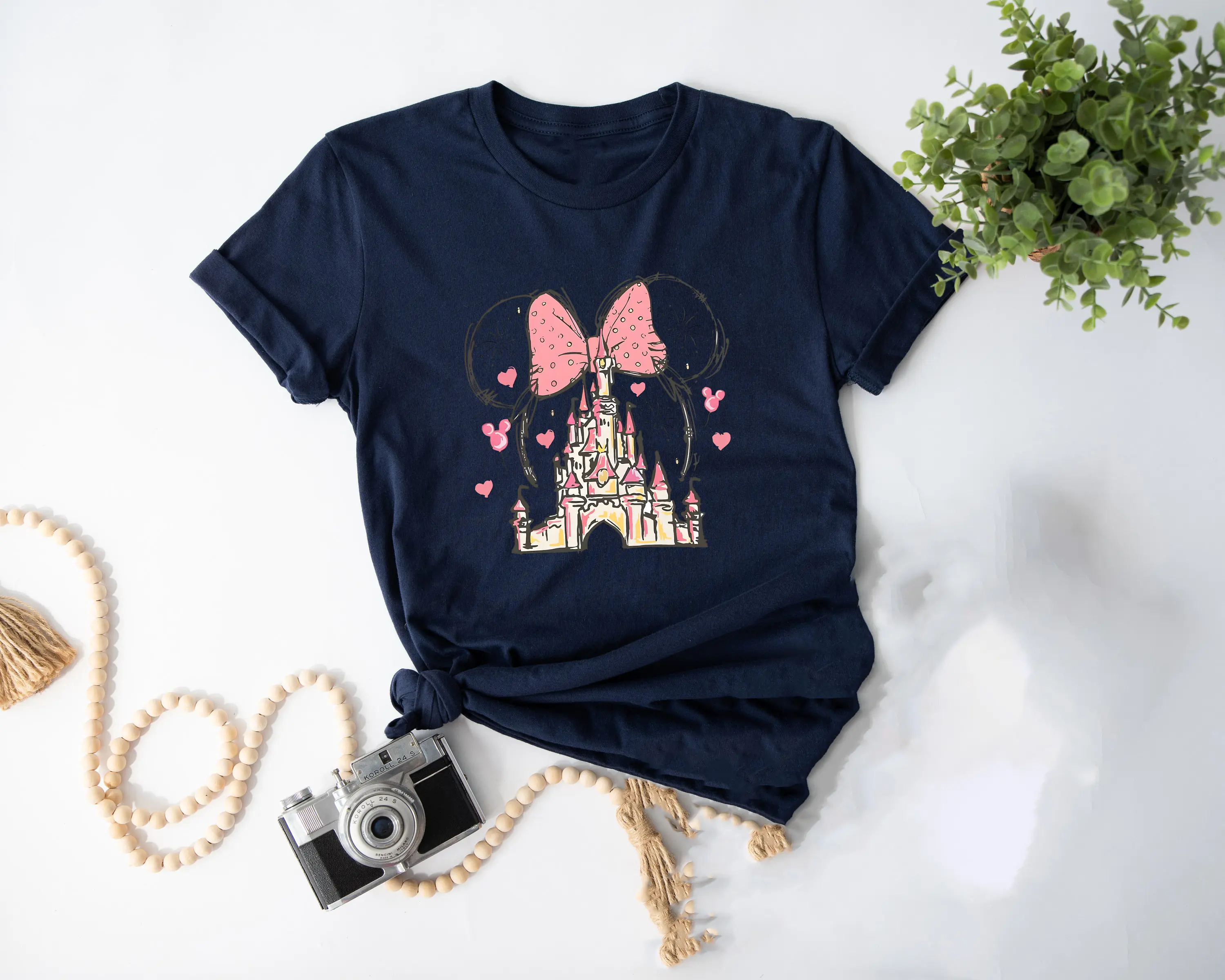 Disney Minnie Mouse Castle Shirt Magic Kingdom Family Short sleeved T-shirt American Retro Women's Fashion Casual T-shirt