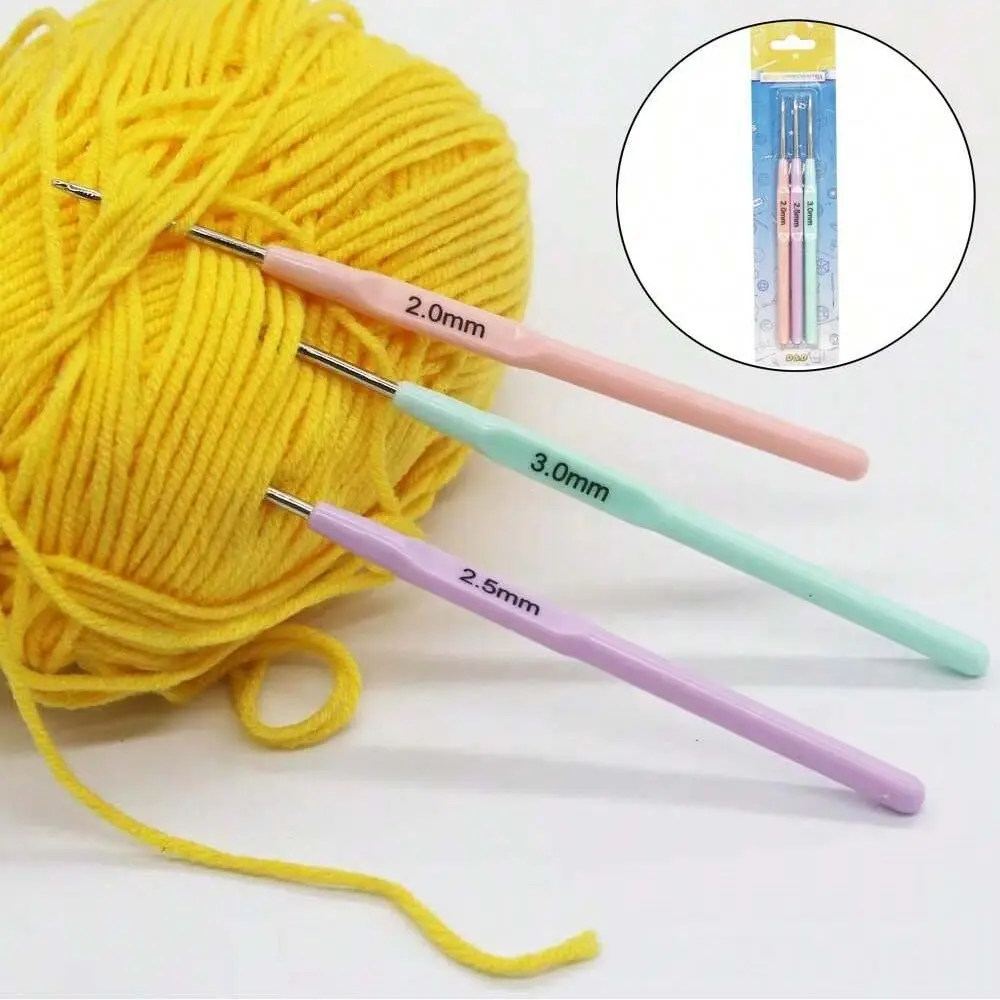 10 Colors Wool Yarns Wool Rolls +3pcs Crochet Hooks Plastics Handle Knitting Needles Embroidery For Starter Craft Tools Set