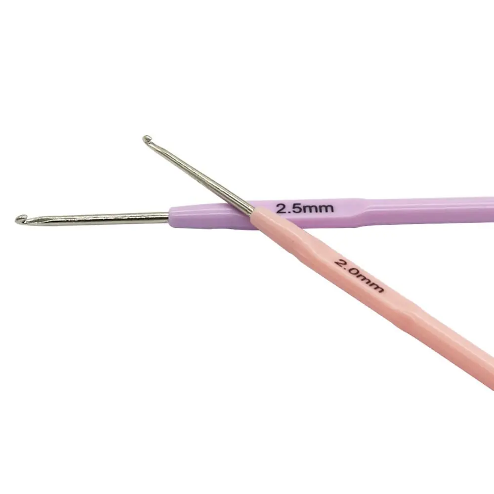 3pcs Crochet Hooks Plastics Handle Knitting Needles for Yarn DIY Craft Nice Gift Women Knitting Tools