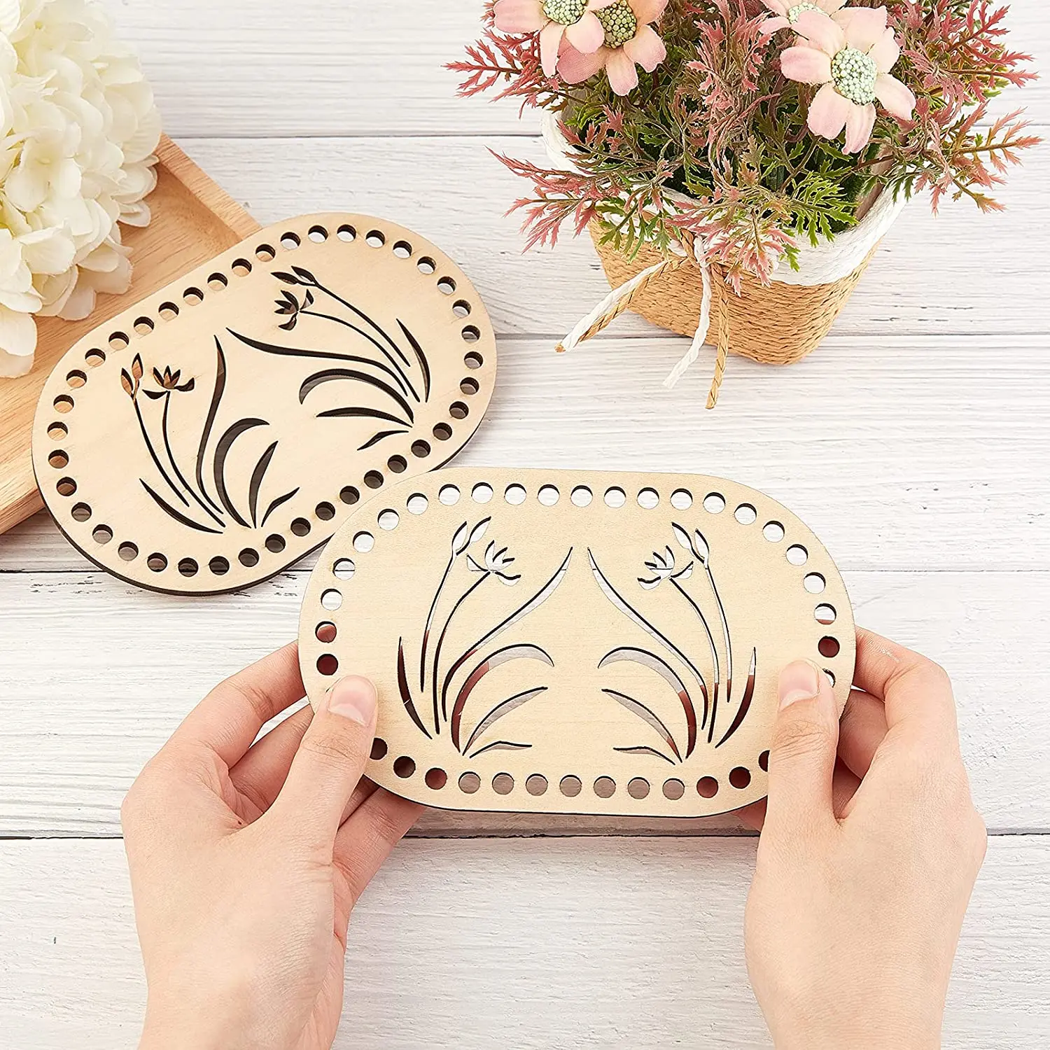 2PCS Natural Wooden Basket Bottom Solid Crochet Basket Wood Base for DIY Basket Weaving Supplies Craft Making Home Decoration
